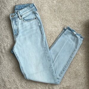 Old Navy light wash high rise jeans